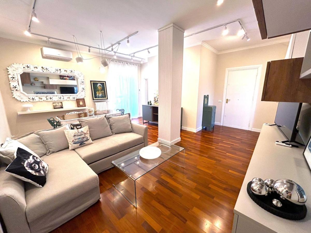 Comfort&relax Elegant Private Garage Foggia